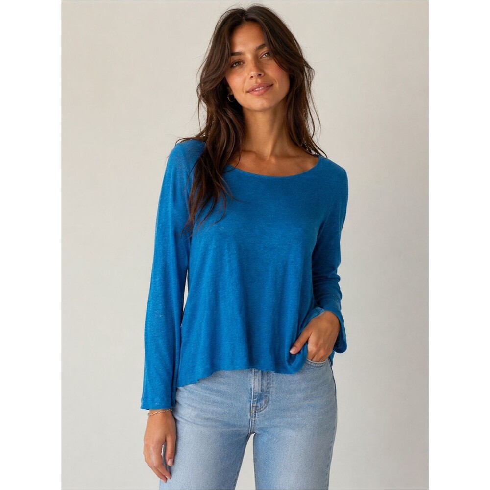 Eileen Fisher Organic Linen Blue Long Sleeve Scoop Neck Top Classic Minimalist